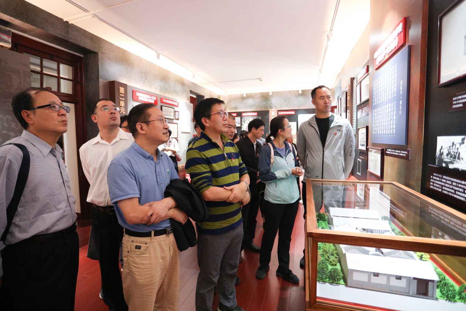 189421537265492b8f742f51bc26bf88.jpg 189421537265492b8f742f51bc26bf88.jpg