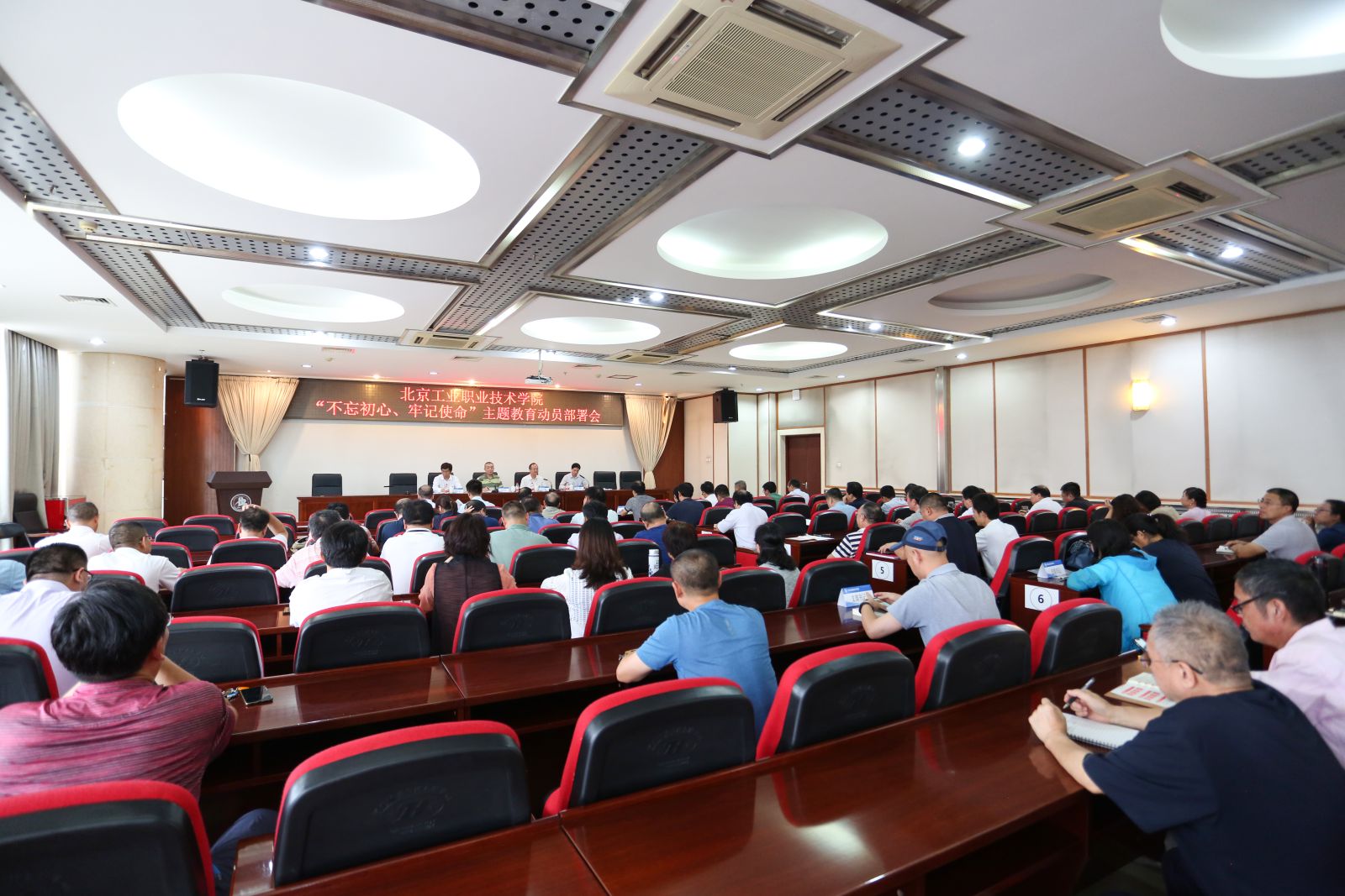 b93f84817b04458ab723bbdb8f2c6f76.jpg b93f84817b04458ab723bbdb8f2c6f76.jpg