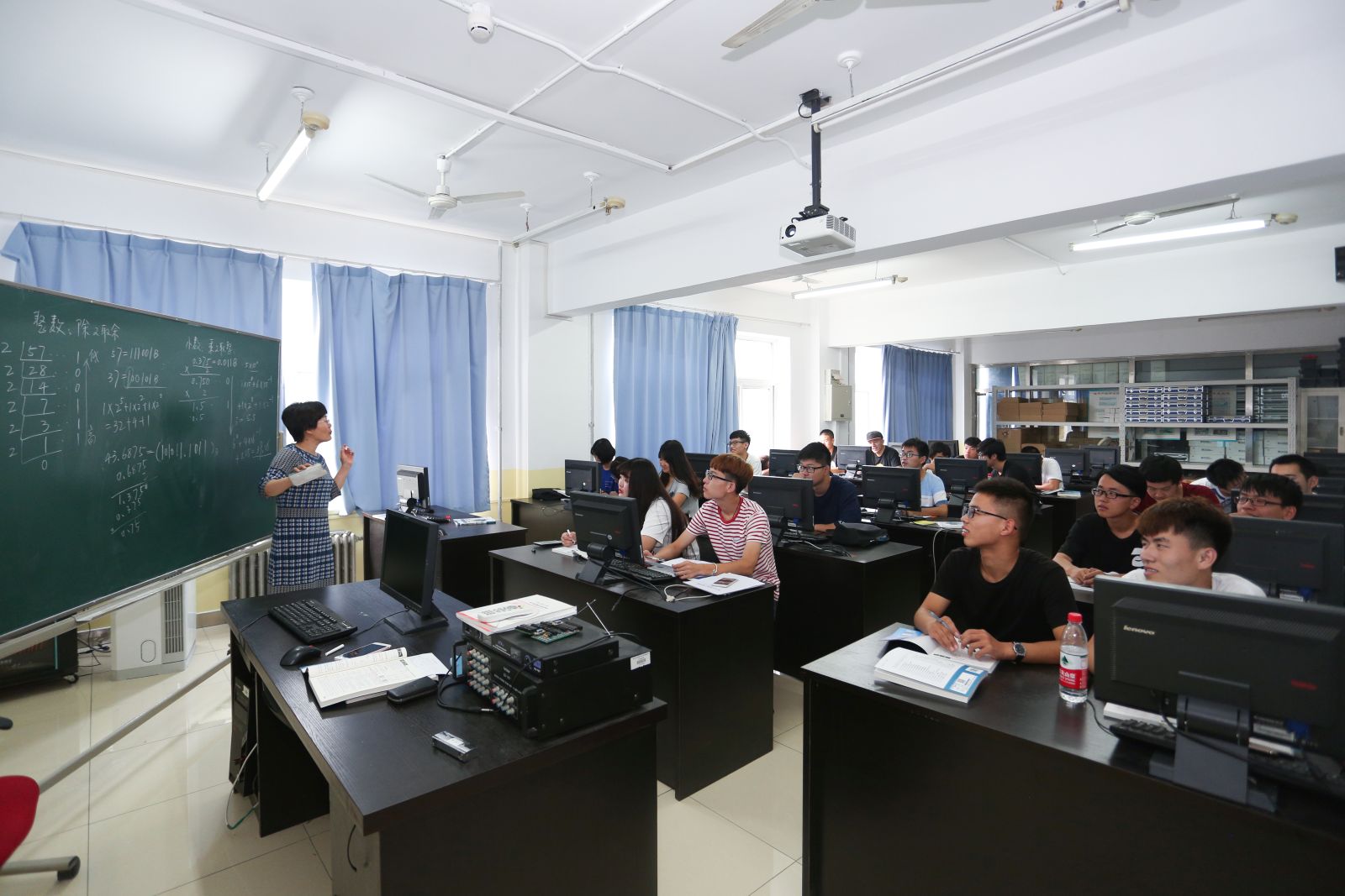 55144bf8af71452f9282bf0499912a7a.jpg 55144bf8af71452f9282bf0499912a7a.jpg