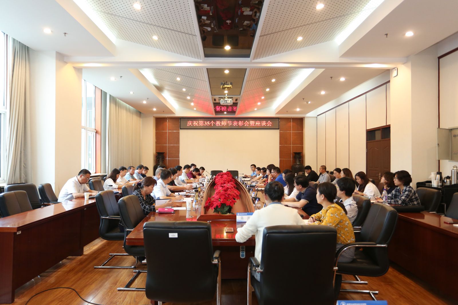 82815cc5dffd4decb80d95e3812a4879.jpg 82815cc5dffd4decb80d95e3812a4879.jpg