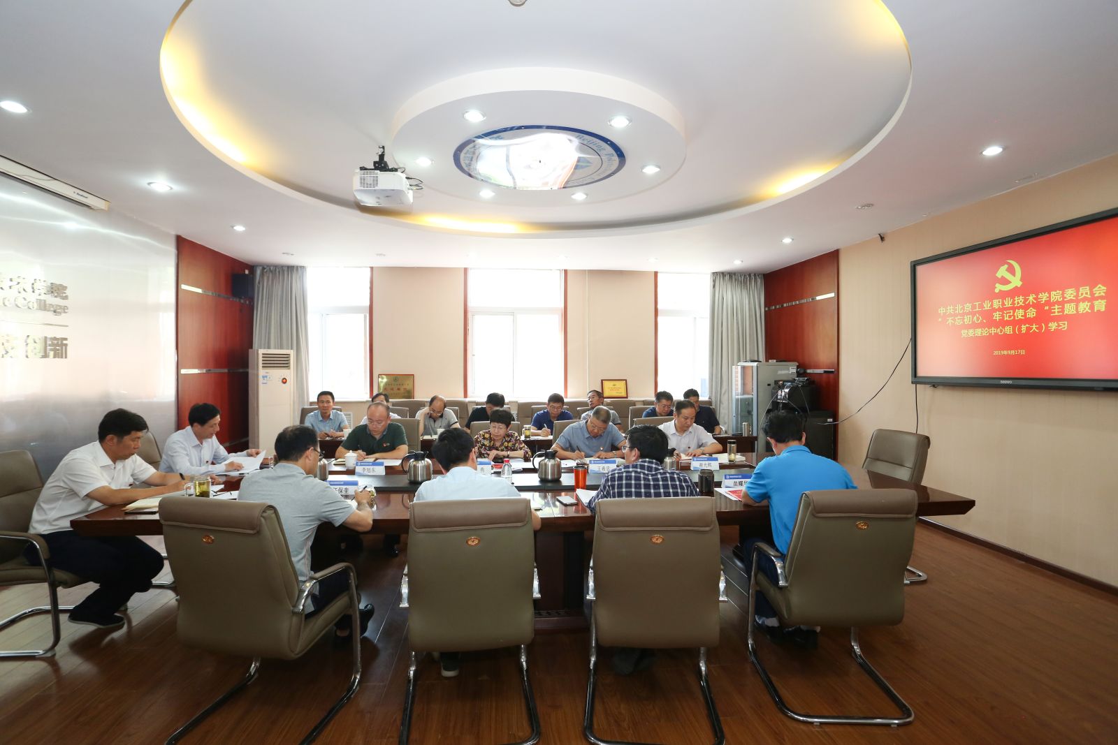 a4c9acfcfe23494ebce6af31d8681848.jpg a4c9acfcfe23494ebce6af31d8681848.jpg