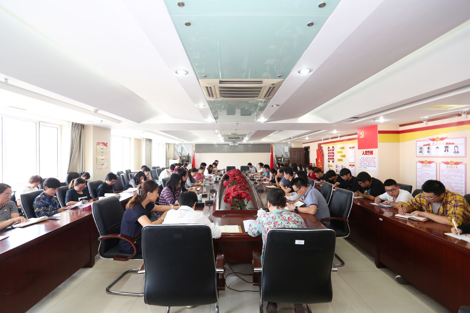 a64b8f74c0074c17a86c98581c206b5c.jpg a64b8f74c0074c17a86c98581c206b5c.jpg