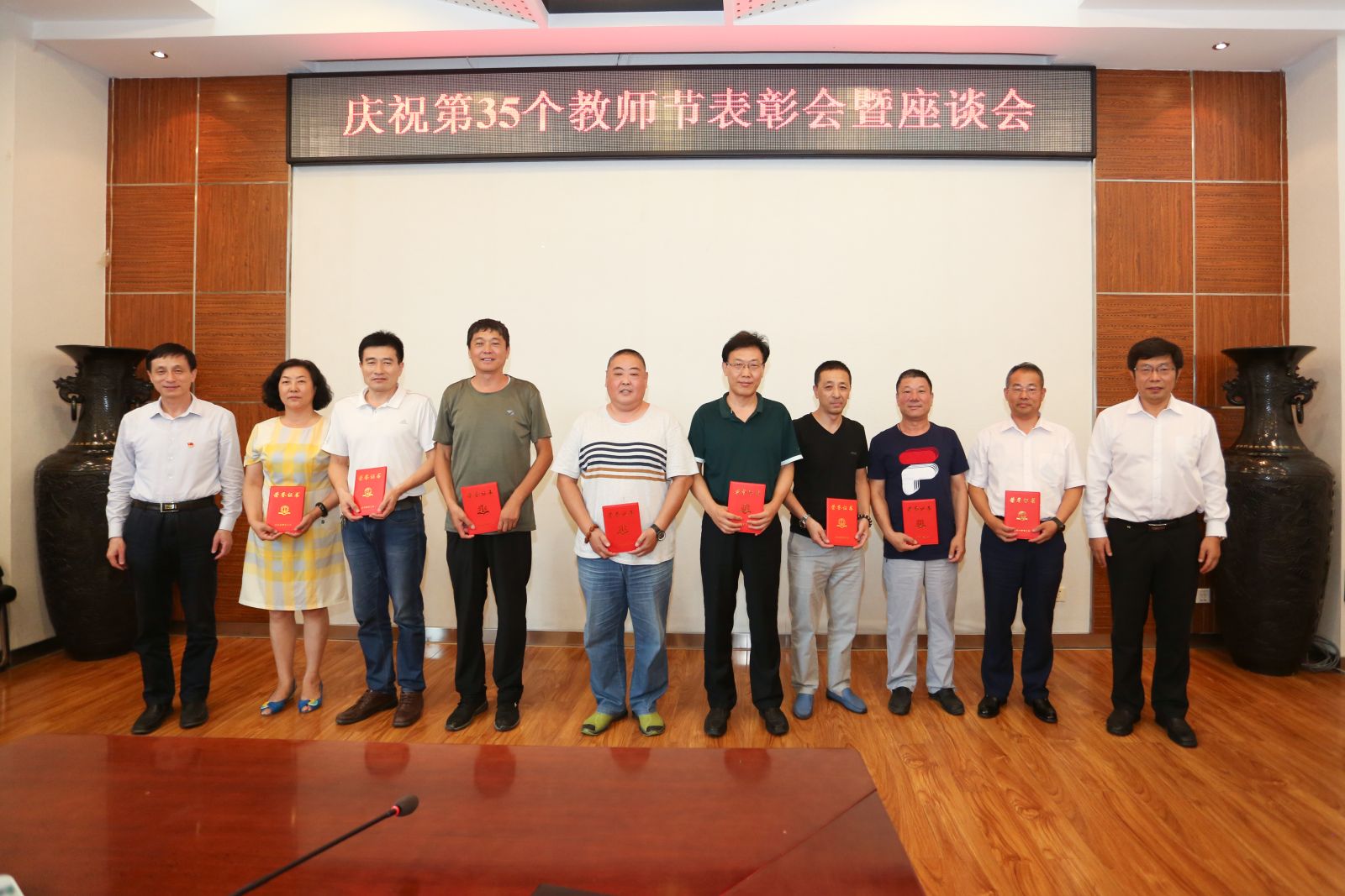 ed00f9911c1e4d7b9999b284156e9824.jpg ed00f9911c1e4d7b9999b284156e9824.jpg