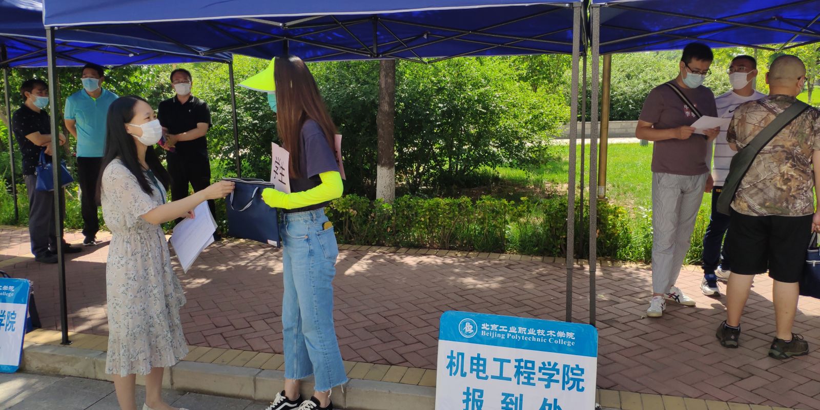 2cdd7a8f60e84e90b3c9867050377527.jpg 2cdd7a8f60e84e90b3c9867050377527.jpg