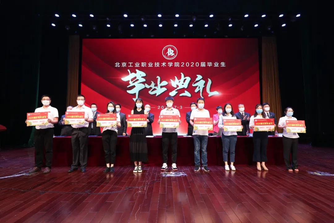 d30e198dd5b5461294d81d7e0a9fa30f.jpg d30e198dd5b5461294d81d7e0a9fa30f.jpg